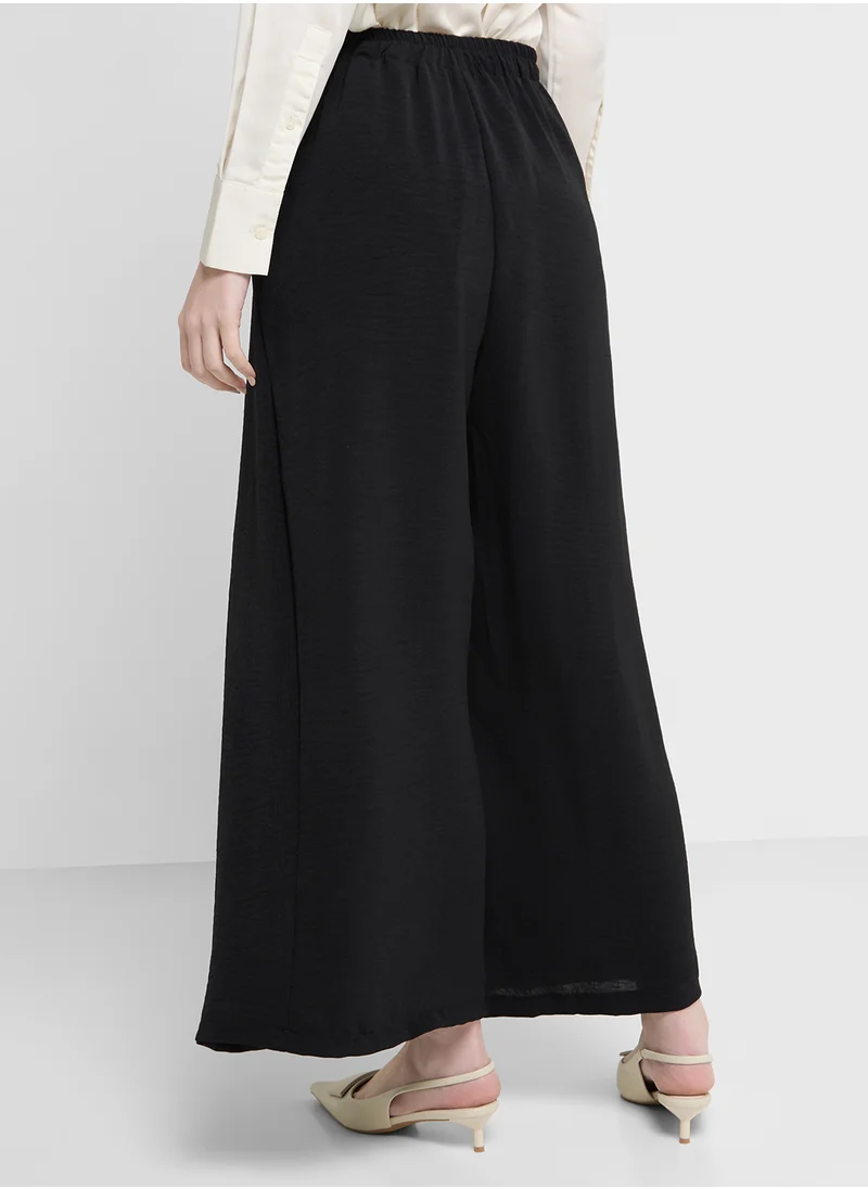 خزانة Wide Leg Pants