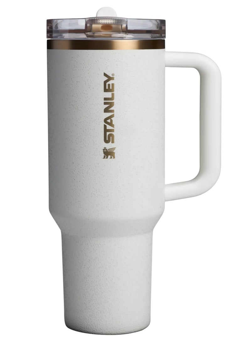 ستانلي كوب Stanley Quencher ProTour Flip Straw Tumbler مع غطاء مانع للتسرب، سعة 40 أونصة، مزود بقشة ومقبض مدمجين، وحامل أكواب، ومتوافق مع السفر، وكوب معزول من الفولاذ المقاوم للصدأ، وكريمي  - Image 1