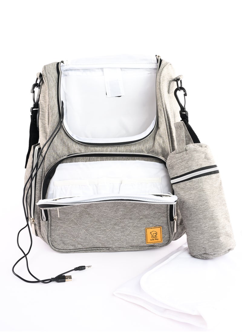 Waterproof Nappy Bag With USB Connector - pzsku/Z2E676CC3403FA10B6586Z/45/_/1732356375/78028c86-adc0-42b0-a7f5-79aa1dab1027