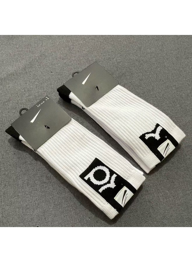 KUYING Fashion Anti Slip Breathable Sports Socks Three Piece Set  - Image 1