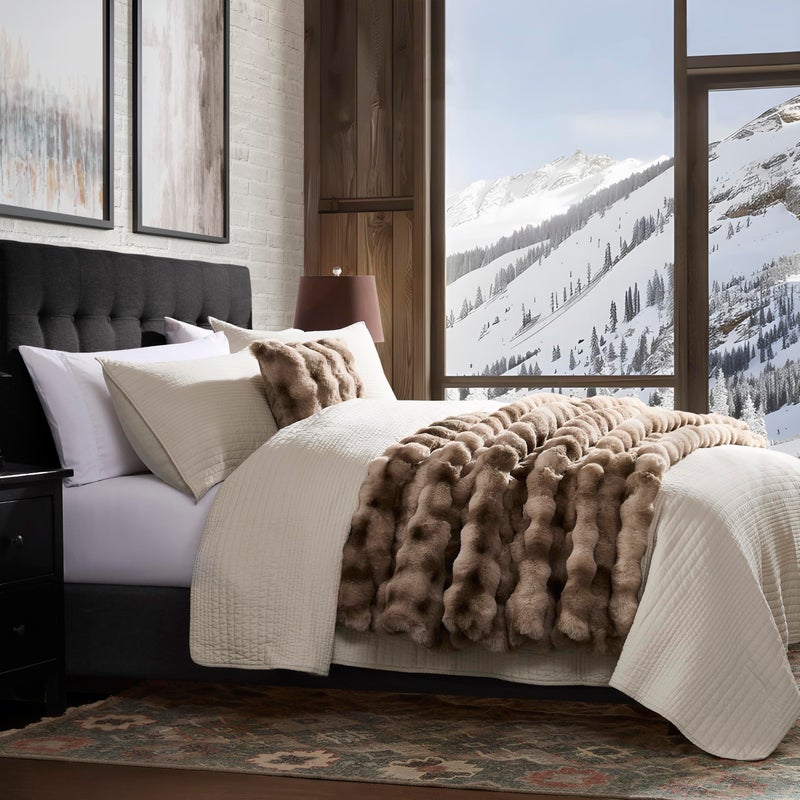 WDCOZY Luxury Bubble Throw Blanket, Faux Fur Mink Plush Throw for Couch, Sofa and Bed, Soft Fluffy Fuzzy Furry Cozy Blanket, Thick and Warm, 60x80 inches, Tie-Dye Grey, 950 GSM - Image 4