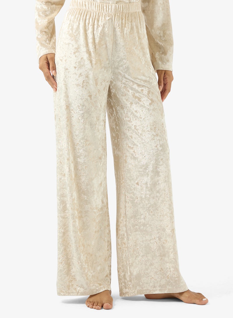 جينجر طقم استرخاء بياقة منتجع مخملي واسع - Image 4