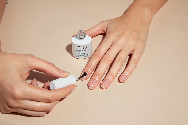 CND RescueRXx Daily Keratin Treatment - Image 2