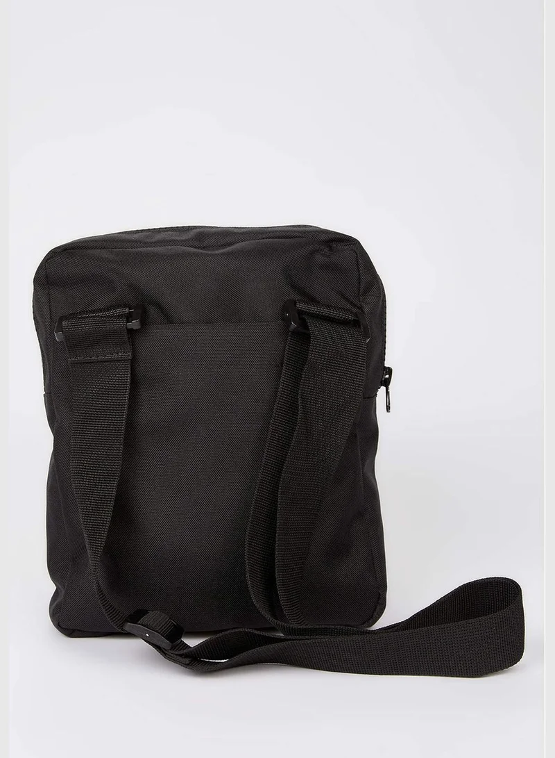 DeFacto Licensed Shaquille O'Neal Cross Body Bag