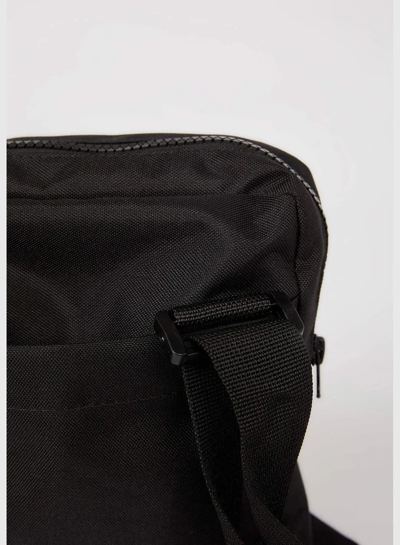 DeFacto Licensed Shaquille O'Neal Cross Body Bag