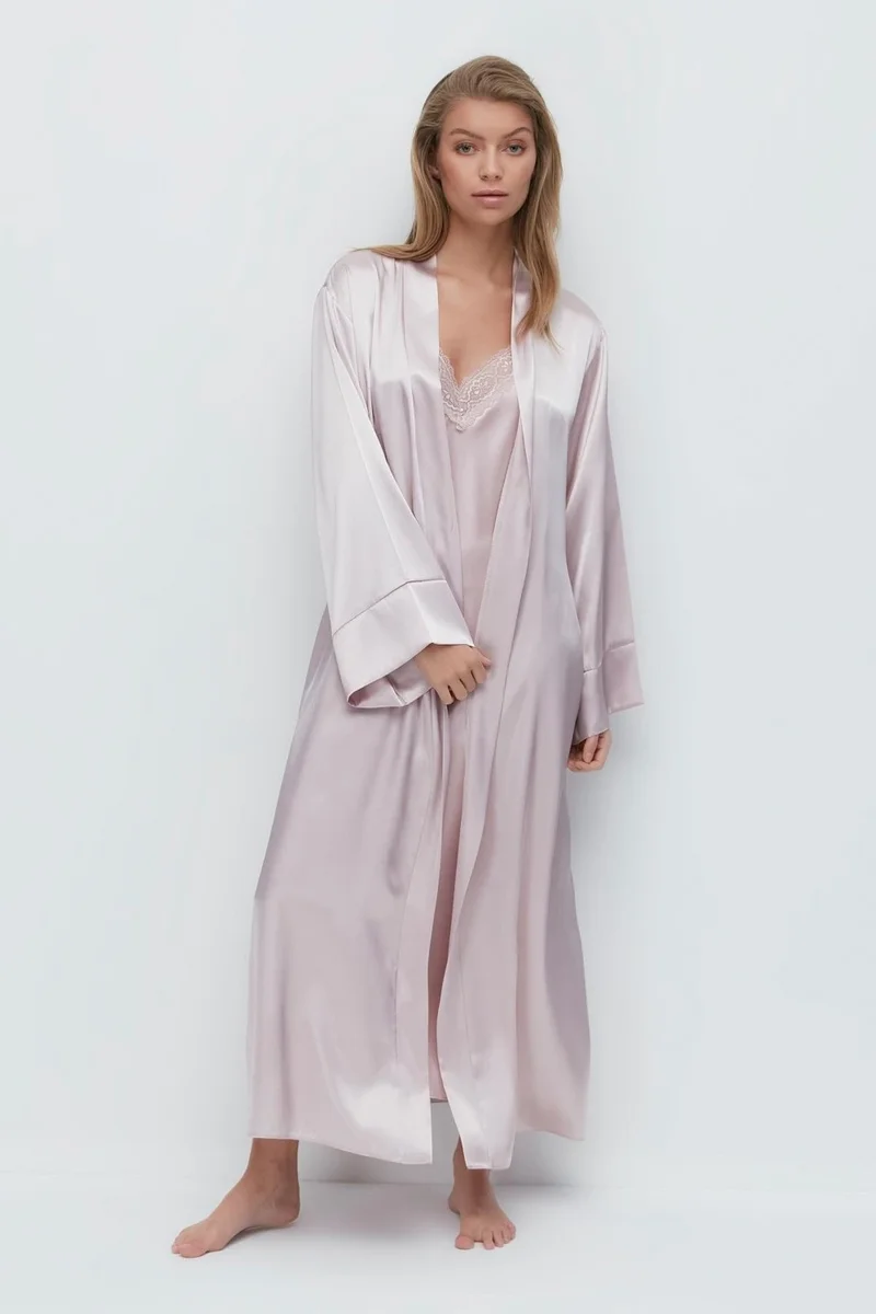 C&city Long Sleeve Satin Dressing Gown 093 Powder