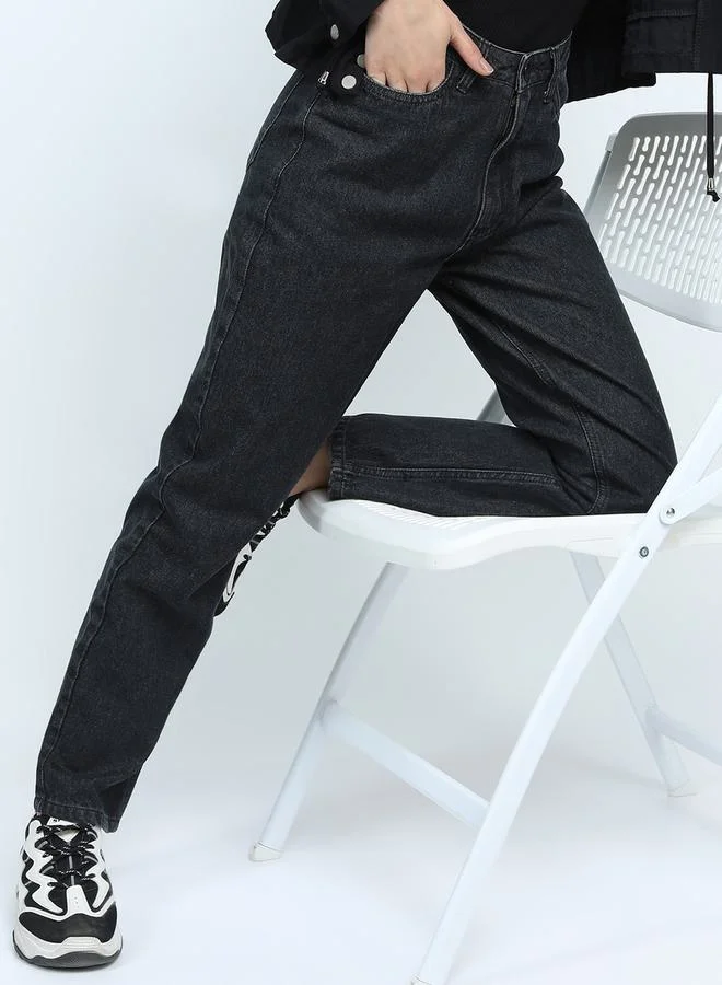 Tokyo Talkies Dark Wash Mid Rise Jeans by Styli