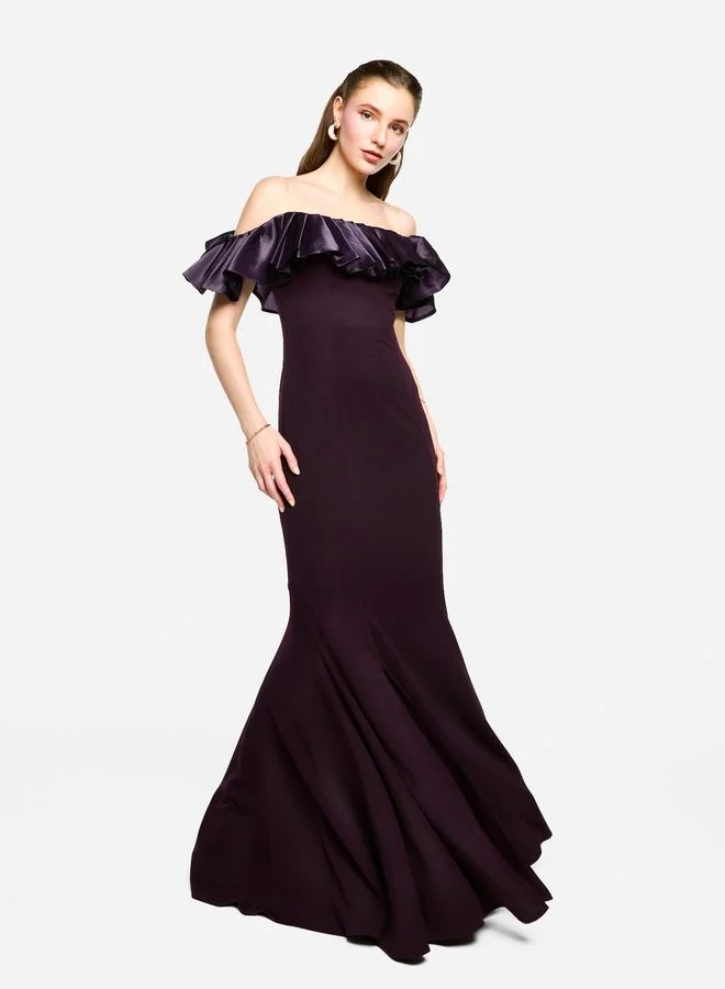 House of Moda House of Moda Off Shoulder Ruffled Detail Mermaid Hem Maxi Dress