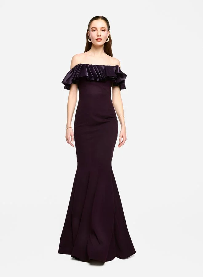 House of Moda House of Moda Off Shoulder Ruffled Detail Mermaid Hem Maxi Dress