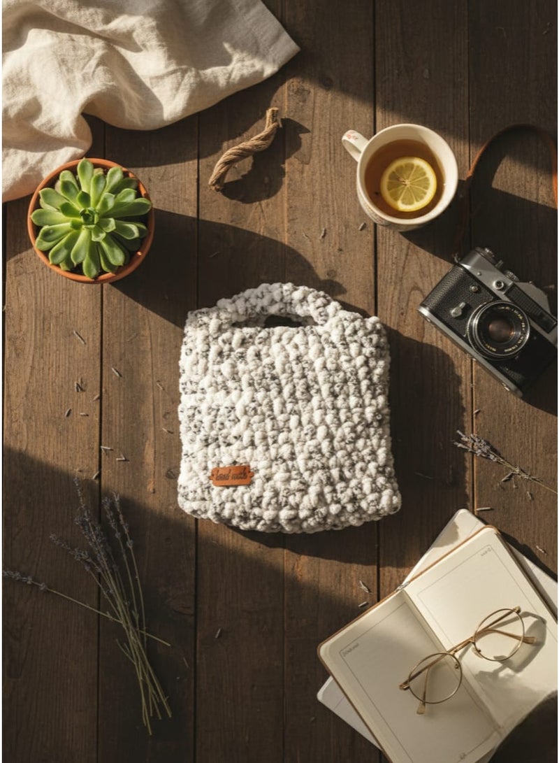 CROCHKA Chunky Handmade Winter Crochet Handbag - Salt and Pepper Pattern (White & Black) - Image 1