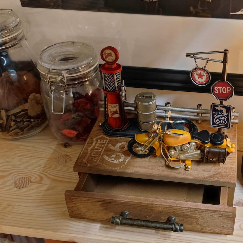 VANLAXY Route 66 Desk Table Decor Gas Station Model Miniature Storage Box Decoration Vintage Gas Pump Motorcycle Model Organizer Drawers Jewelry Box Ring Trinket Case Cabinet Retro Home Decor - Image 4