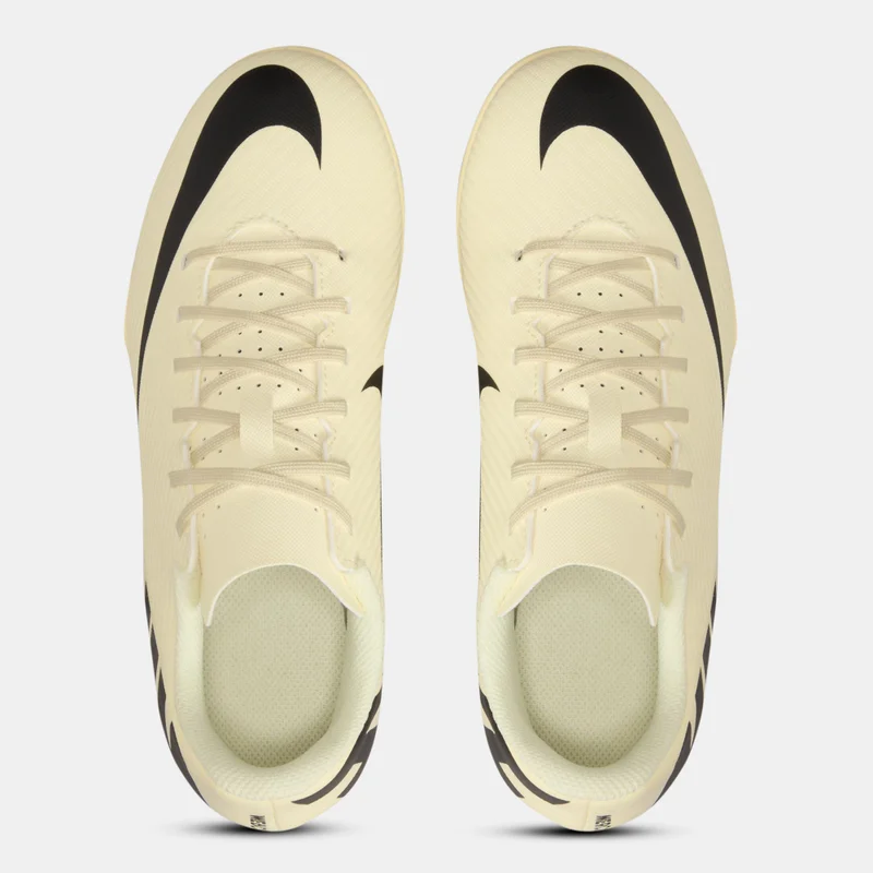 Nike Kids' Mercurial Vapor 15 Club MG Football Shoes