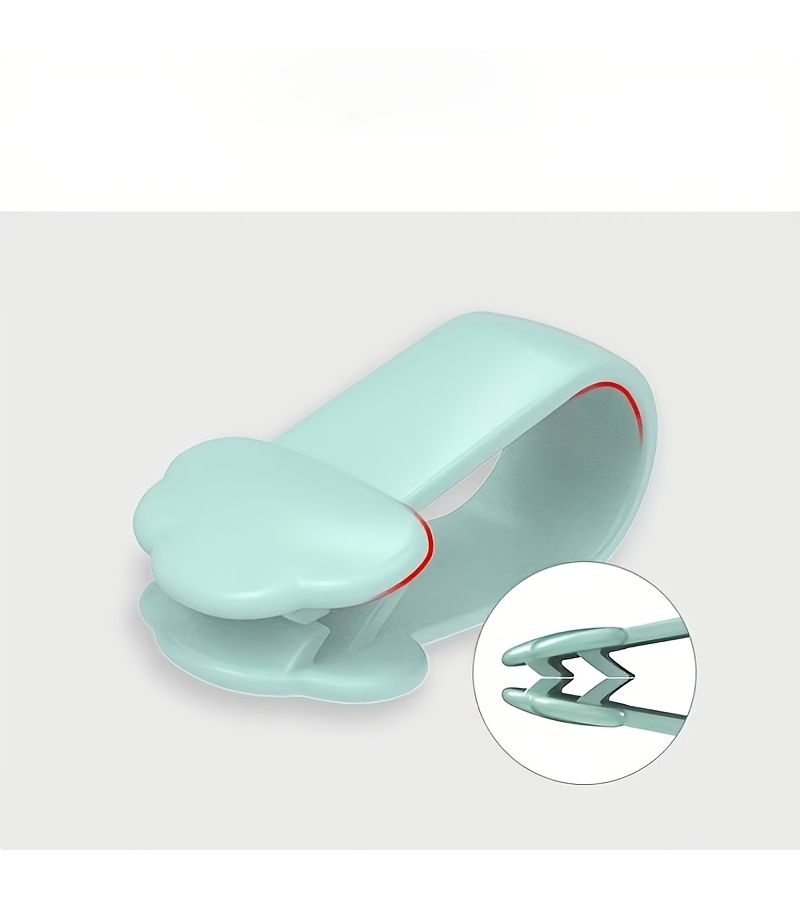 4pcs Transparent Quilt Fasteners No Pin Clips Anti Shift Bed Sheet Clips - Image 2