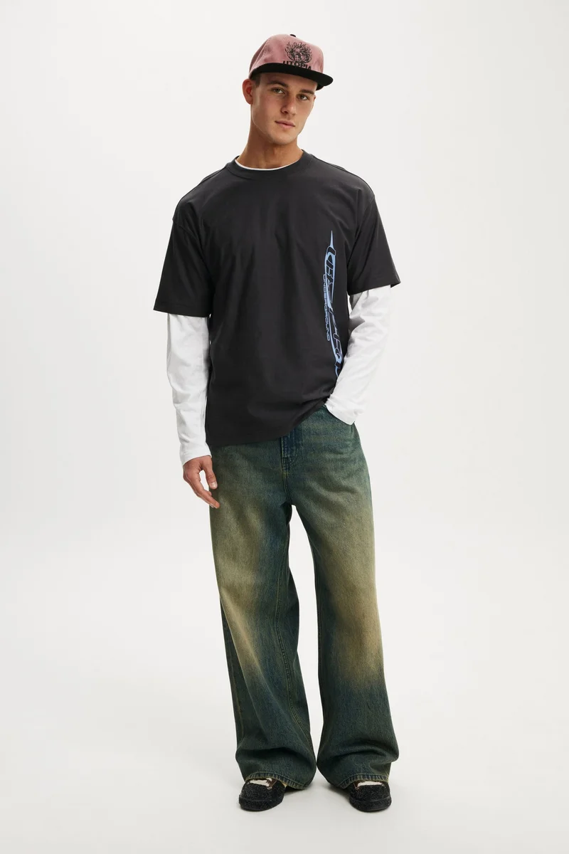 كوتون اون تيشيرت مطبوع بقصة بوكس فيت