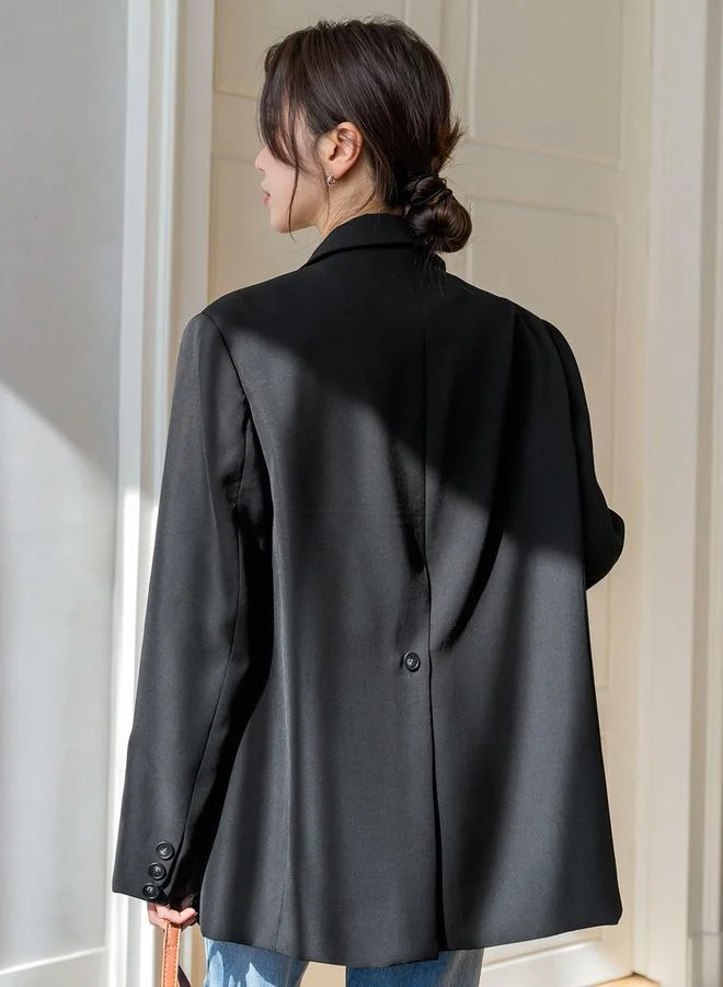 تايك تو بليزر أسود بأزرار مع فتحة خلفية