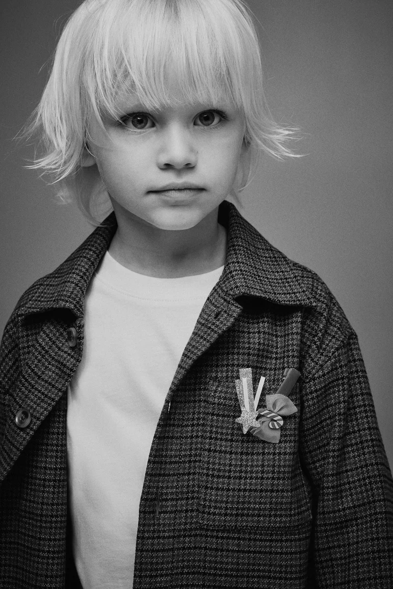 اتش اند ام أوفرشيرت فضفاض