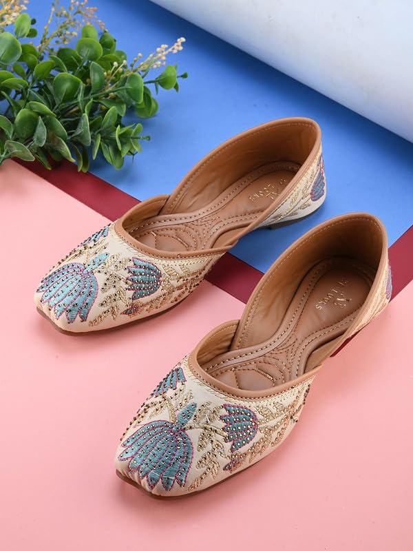 XE Looks Women's Cream Women’s Punjabi Jutti | Handcrafted Lotus Embroidery & Cushioned Sole | Elegant & Cushioned Footbed Punjabi Jutties for Girls & Women - Image 2