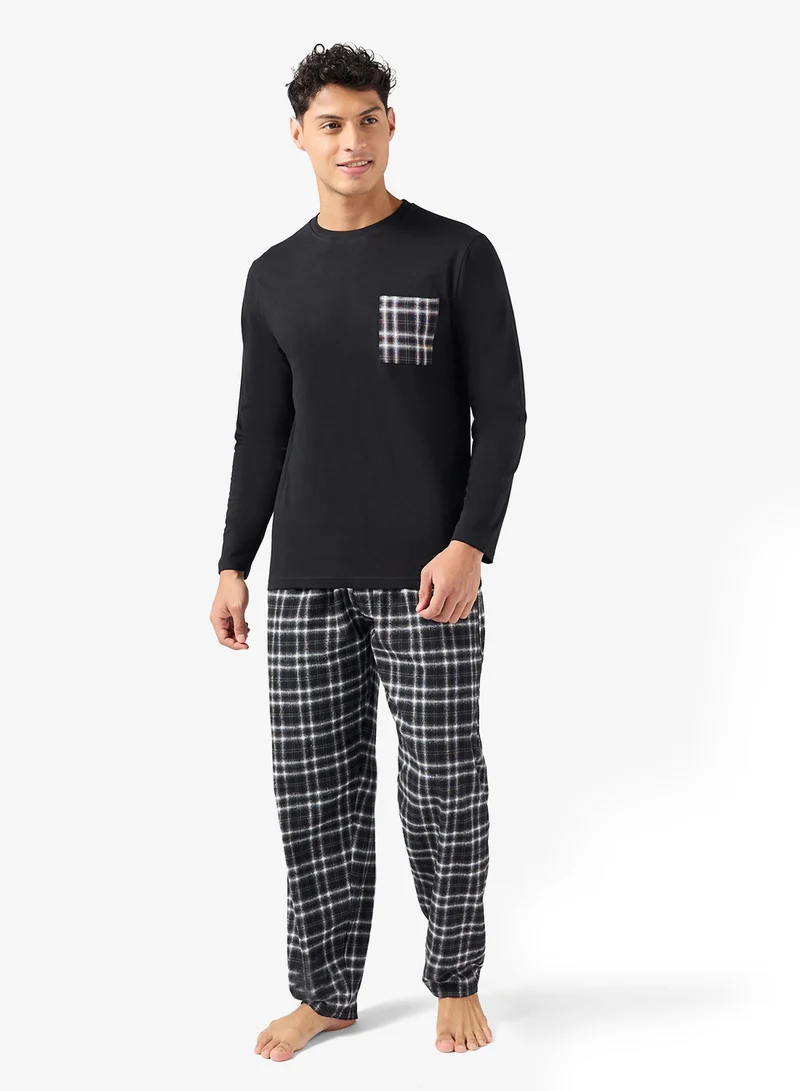 Robert Wood  Printed Long Sleeve T-Shirt And Checked Pyjamas Set for Men | Best Price UAE