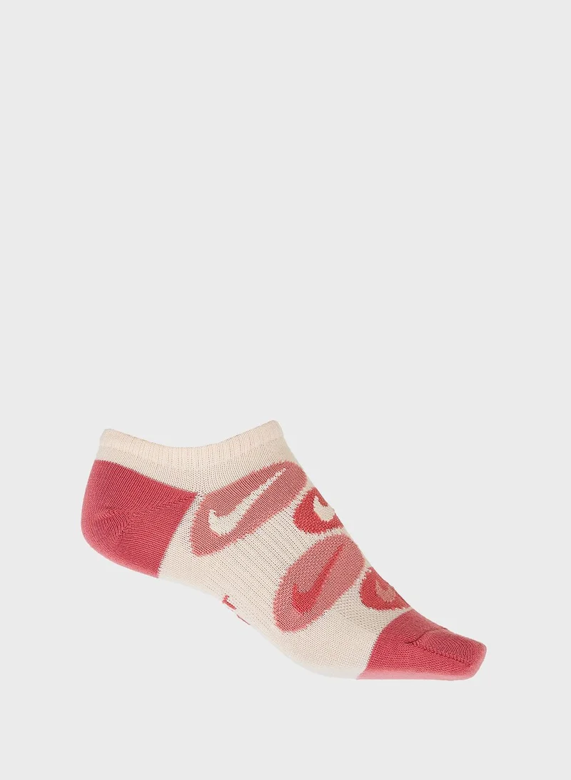 Nike 6 Pair Of Everyday Plus Lightweight Socks