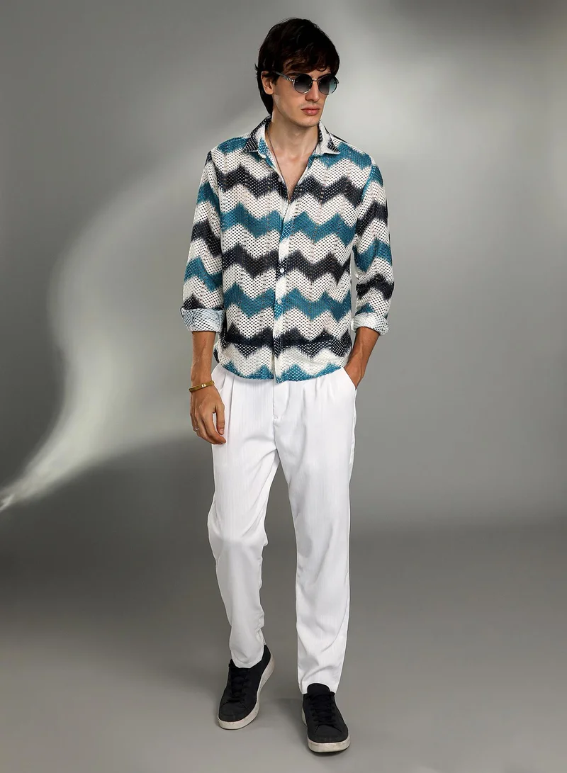 Campus Sutra Men's Electric Blue & Powder White Chevron-Block Knit Shirt