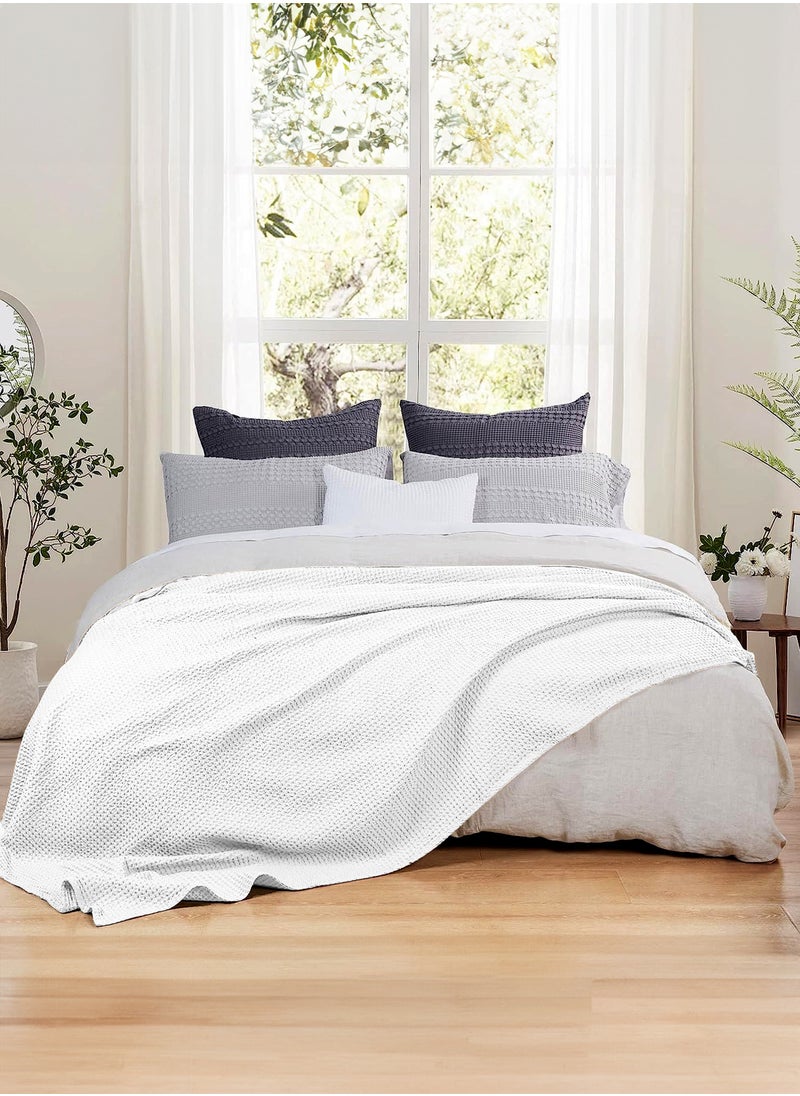 GOODNIGHT Premium Organic Cotton Hypoallergenic Soft Warm and Cozy Breathable Thermal Blanket 180 X 240 for All Seasons White  - Image 2