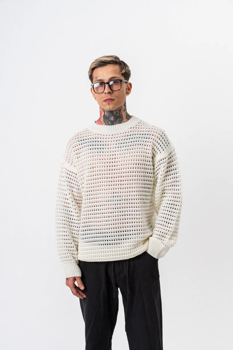 ريسباير كنزة رجالية بتفاصيل حياكة مميزة، كريمي