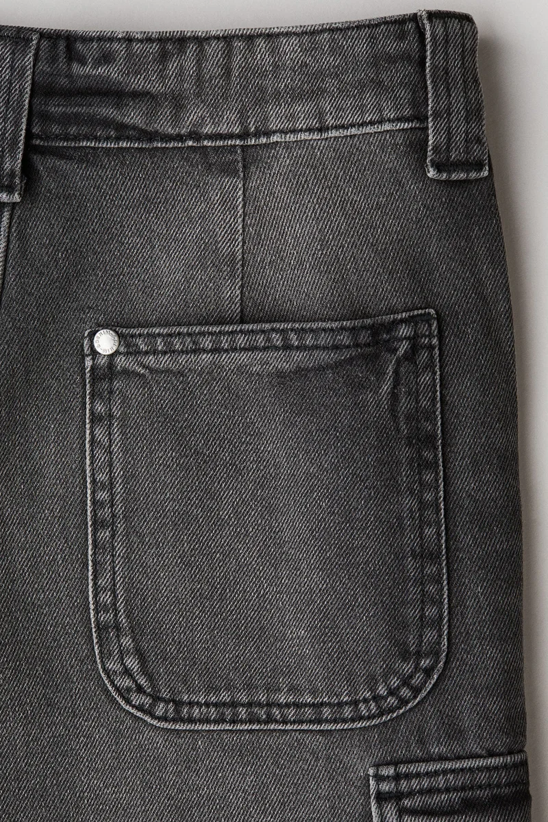 H&M Cargo denim shorts