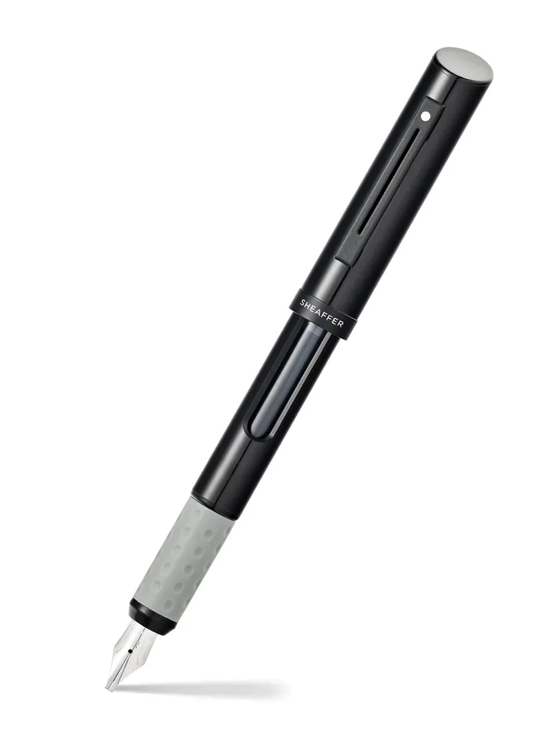 شيفر قلم حبر حبر Sheaffer® Calligraphy Matte Black Fountain Minikit مع غطاء أسود وزخرفة سوداء غير لامعة في Hangsell - سنون F وM وB