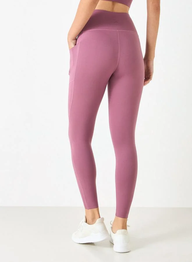 آكتف ليجنز بخصر مطاطي وجيوب