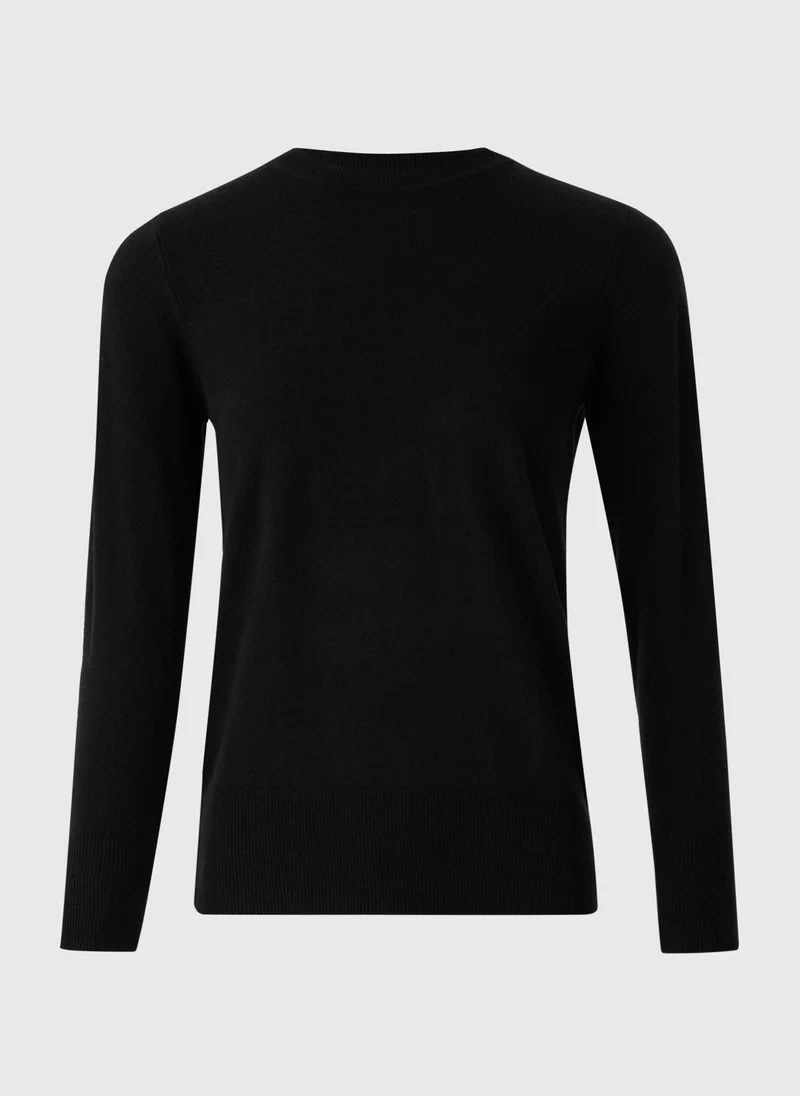 ماتلان Black Crewneck Soft Jumpers