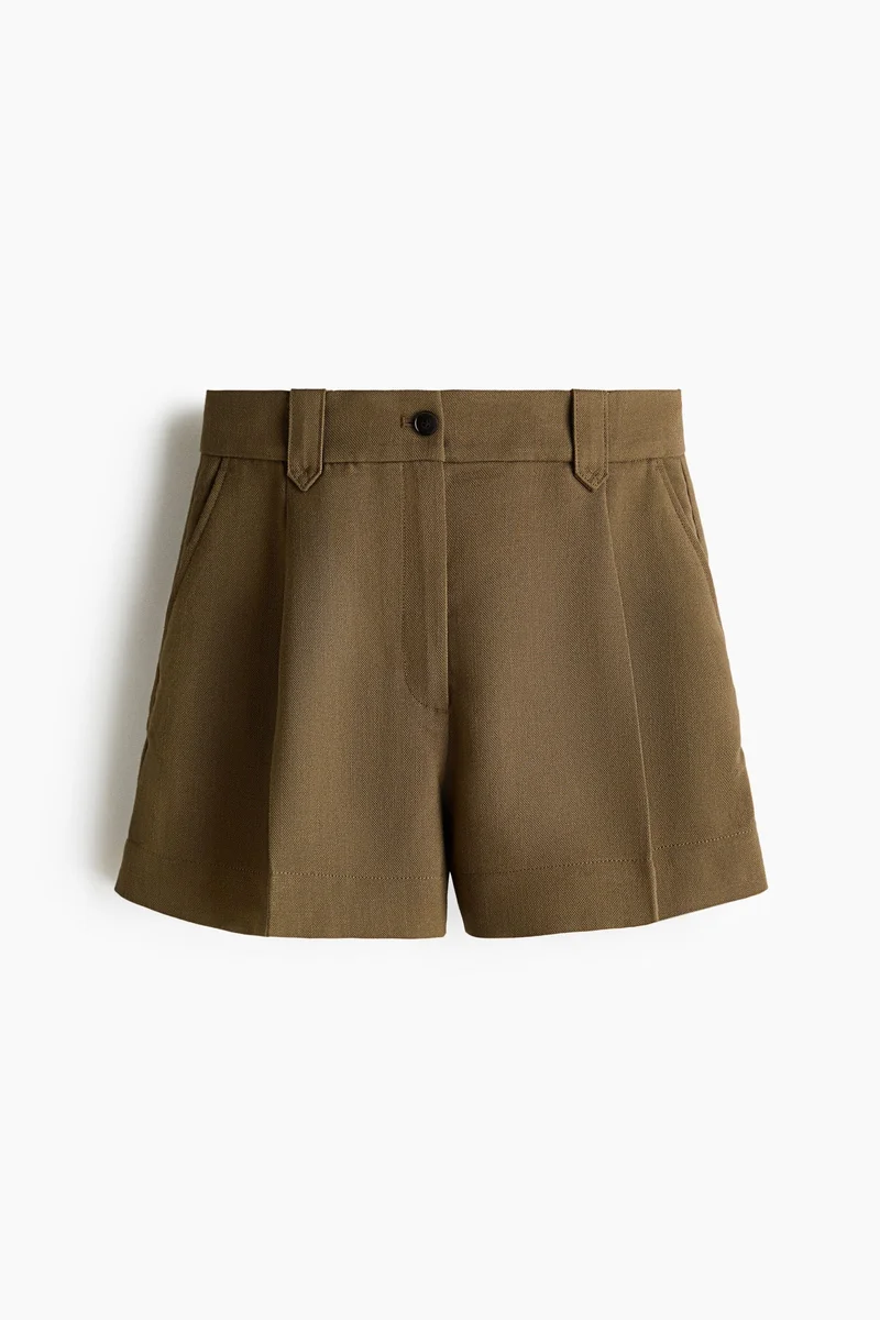 Pleat-front shorts