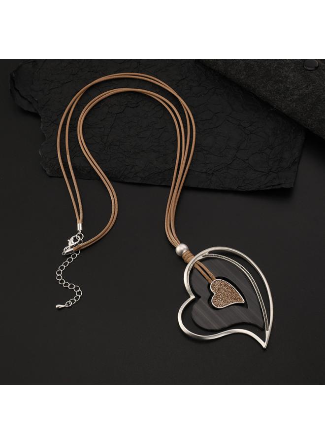 Special Necklace Europe And The United States Popular Love Sweater Chain Crystal New Ladies Long Necklace