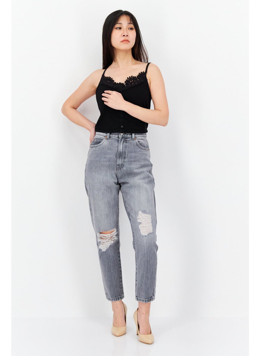 Dr Denim Women Regular Fit Wash Ripped Non Stretchable Denim Jeans, Light Grey  - Image 3