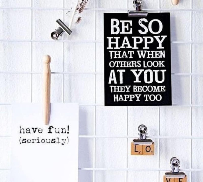 CreativeBuzz Steel Grid Photo Frame for Wall - DIY Mesh Wire Frame of Metal Hanging Aesthetic Moments Wall Décor for Home Living Room (White) - Image 2