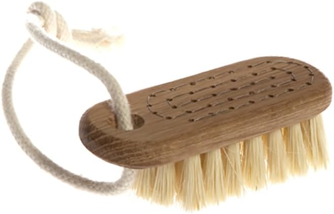 Iris Hantverk"Lovisa" Oak and Tampico Fiber Nail Brush with Cord