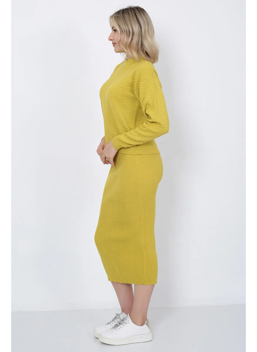 Lugmo Women's Knitwear Zigzag Striped Sweater and Skirt Set Oversize Mustard