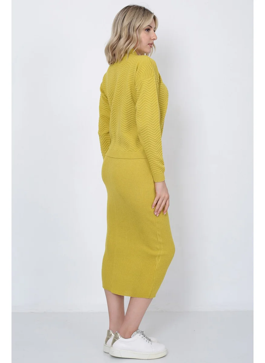 Lugmo Women's Knitwear Zigzag Striped Sweater and Skirt Set Oversize Mustard