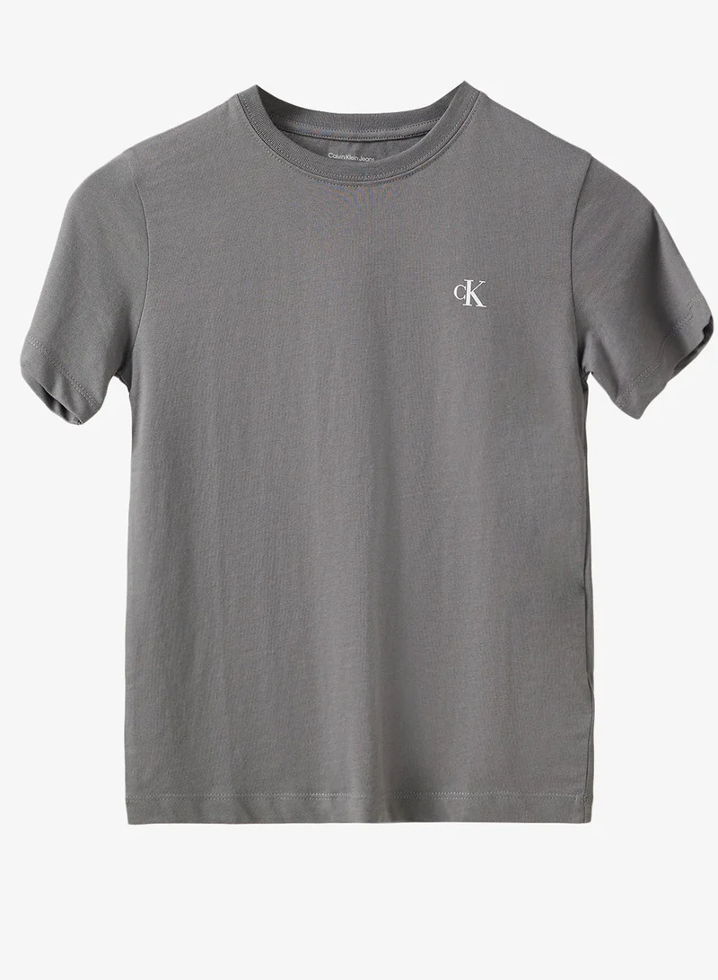 كالفن كلاين جينز مجموعة تيشيرت بشعار للأطفال - مكونة من قطعتين