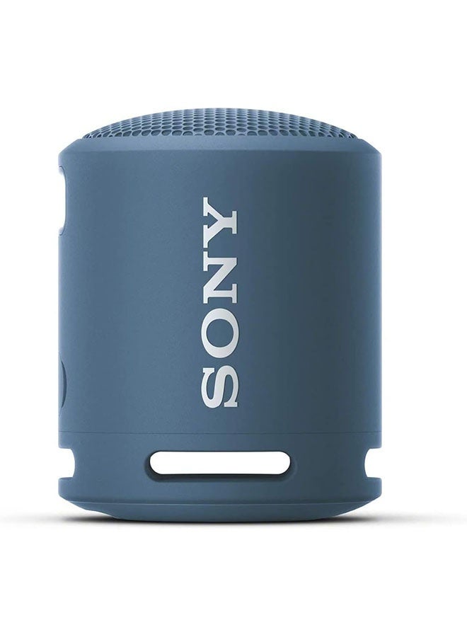 سوني SRS-XB13 EXTRA BASS اللاسلكي بلوتوث محمول مكبر صوت صغير الحجم، IP67 ضد الماء ومتينة في الهواء الطلق، بطارية 16 ساعة، USB Type-C، حبل قابل للإخراج، ومكبر صوت، أزرق فاتح - Image 1