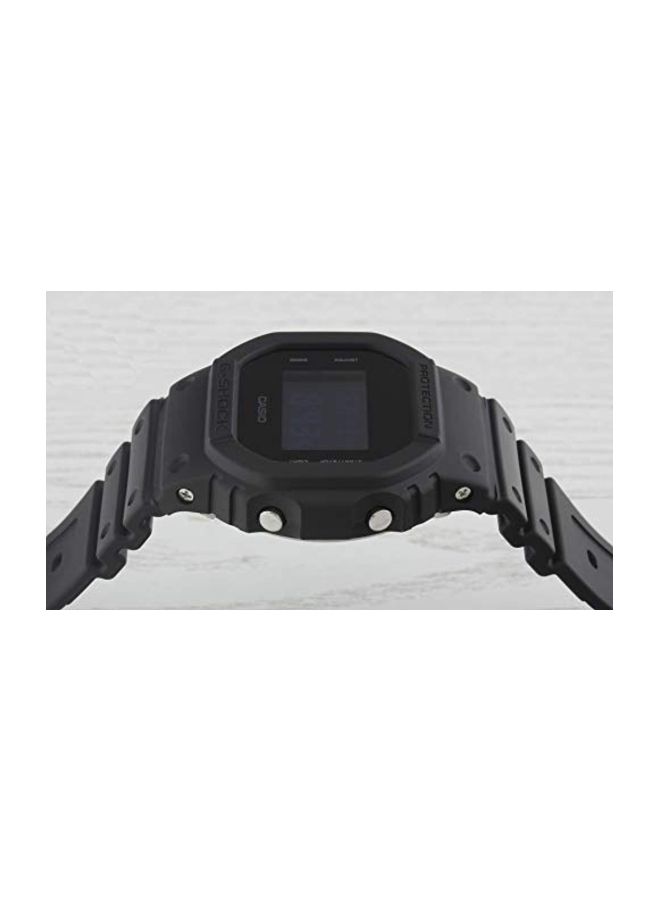 كاسيو ساعة رقمية ضد الماء طراز DW-5600BB-1ER رجال - Image 4