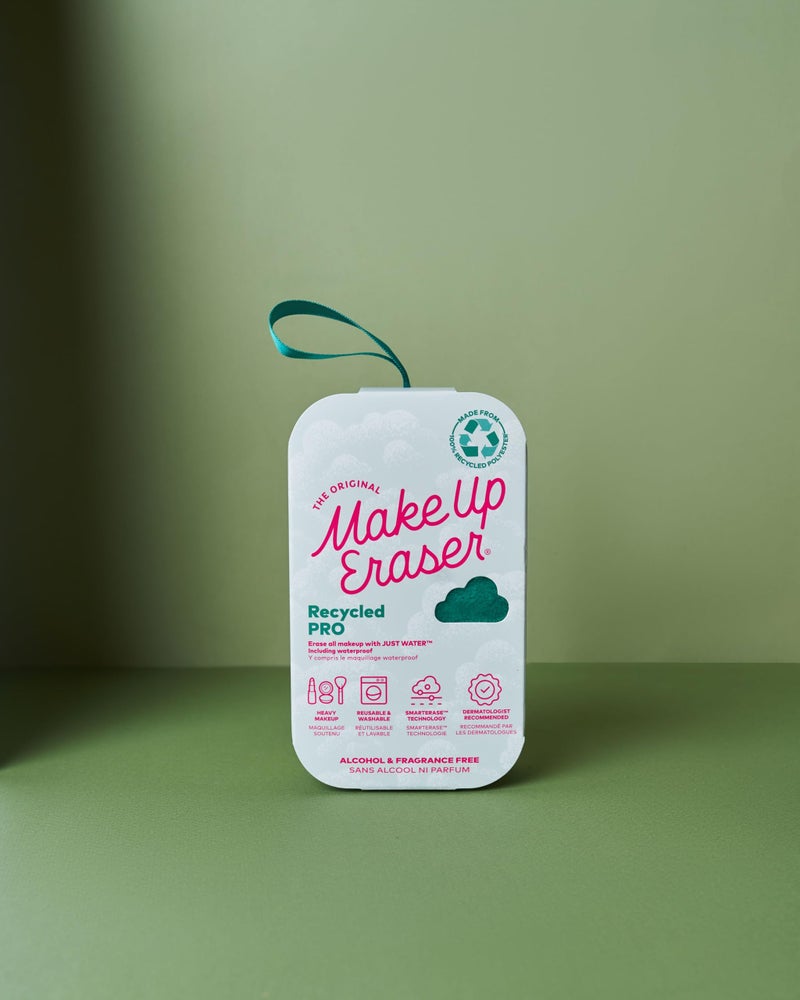 Makeup Eraser The Original MakeUp Eraser PRO, Effortlessly Remove All Makeup Using Only Water, Including Waterproof Mascara, Eyeliner, Foundation, Lipstick, Sunscreen,and More! Green, 1ct. - Image 2