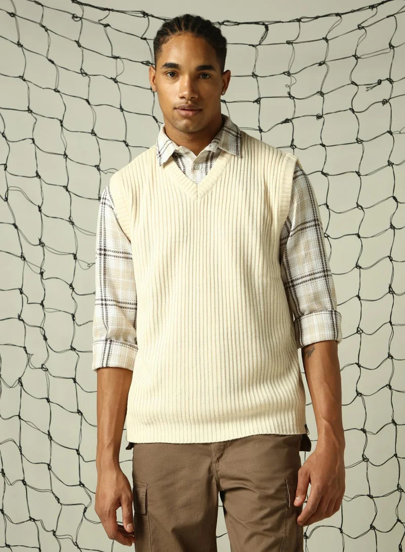 Hubberholme Men's Off White 100% Acrylic Solid Relaxed Fit Sweater