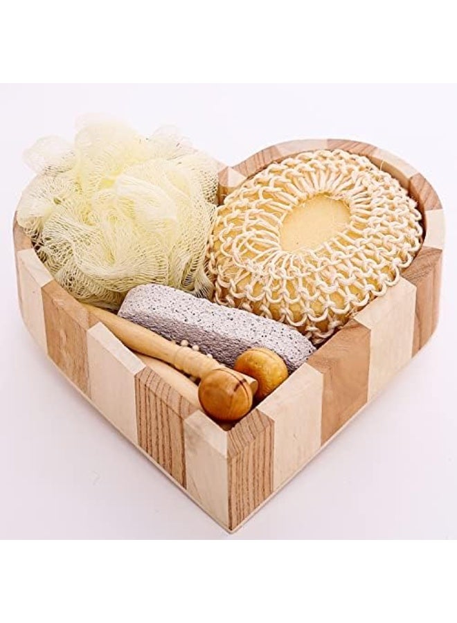 المشروبات العشبية مشروبات الأعشاب - مجموعة هدايا للنساء والرجال للعناية بالجسم والاستحمام - سلة هدايا للاستحمام المنزلي والسبا - صندوق خشبي على شكل قلب مع جهاز تدليك للجسم والقدمين، وحجر الخفاف، وفرشاة فك تشابك الشعر من الخيزران، ولوفة. - Image 2