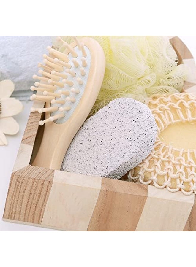 المشروبات العشبية مشروبات الأعشاب - مجموعة هدايا للنساء والرجال للعناية بالجسم والاستحمام - سلة هدايا للاستحمام المنزلي والسبا - صندوق خشبي على شكل قلب مع جهاز تدليك للجسم والقدمين، وحجر الخفاف، وفرشاة فك تشابك الشعر من الخيزران، ولوفة. - Image 3