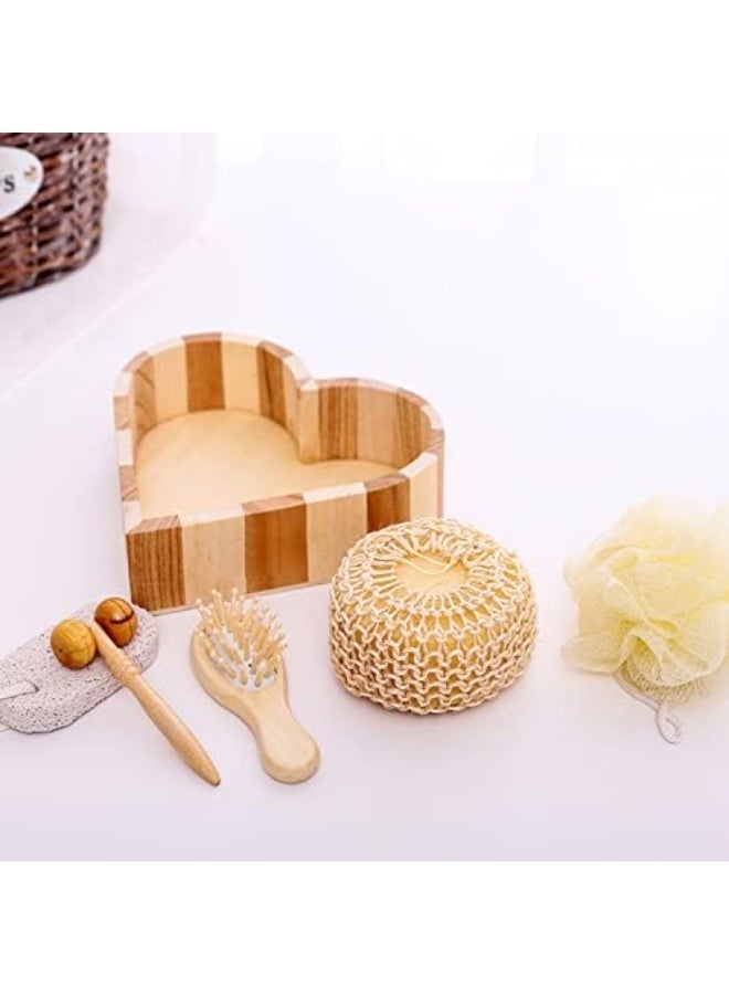 المشروبات العشبية مشروبات الأعشاب - مجموعة هدايا للنساء والرجال للعناية بالجسم والاستحمام - سلة هدايا للاستحمام المنزلي والسبا - صندوق خشبي على شكل قلب مع جهاز تدليك للجسم والقدمين، وحجر الخفاف، وفرشاة فك تشابك الشعر من الخيزران، ولوفة. - Image 4