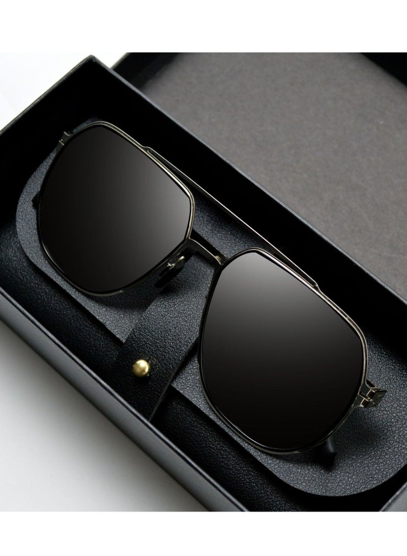 RedMapleTEK Polarized Full Frame UV400 Pilot Frame Sunglasses  - Image 1