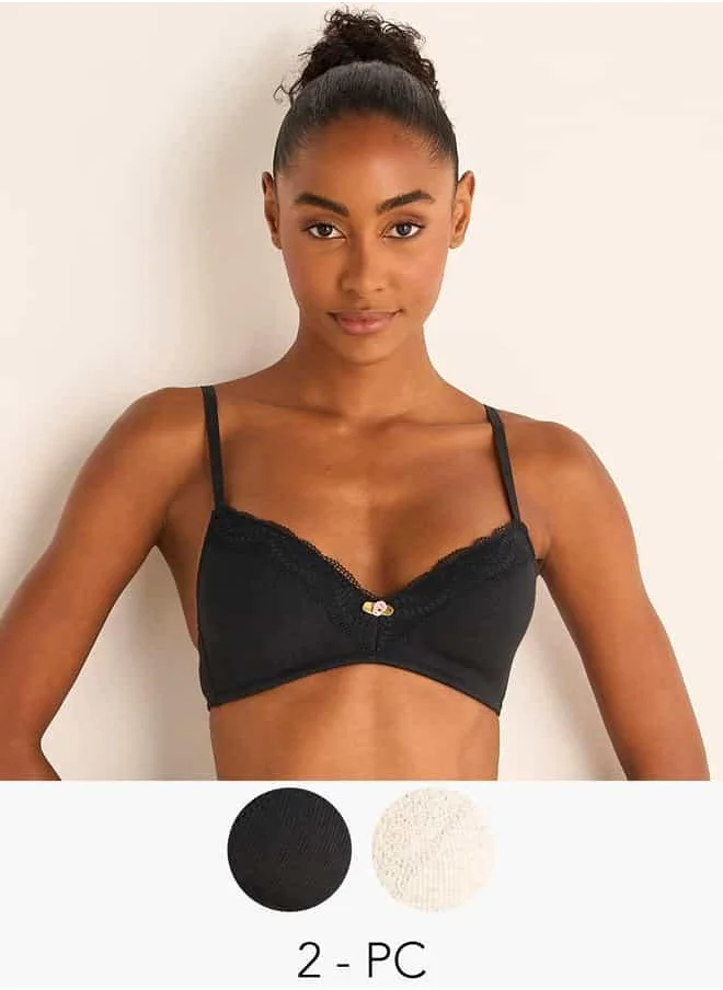 سبلاش فيڤ Set of 2 - Lace Detail Bra with Hook and Eye Closure