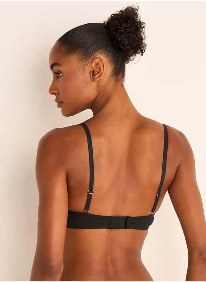 سبلاش فيڤ Set of 2 - Lace Detail Bra with Hook and Eye Closure