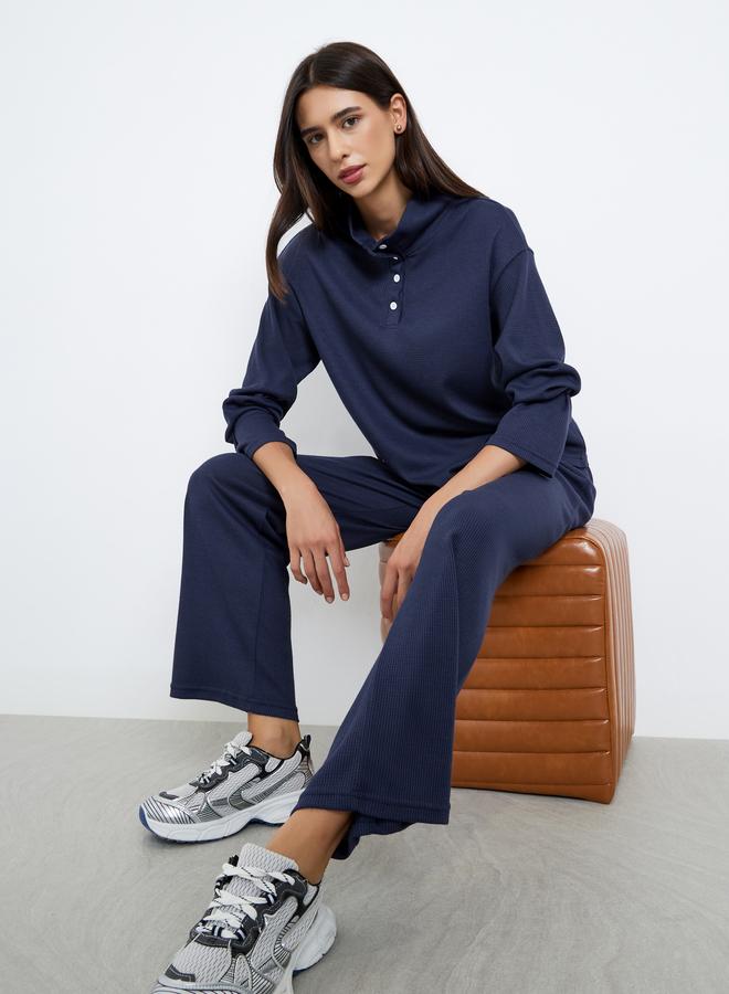 ستايلي طقم منسق من بنطال وبلوزة بياقة بولو محبوكة بنمط وافل - Image 1