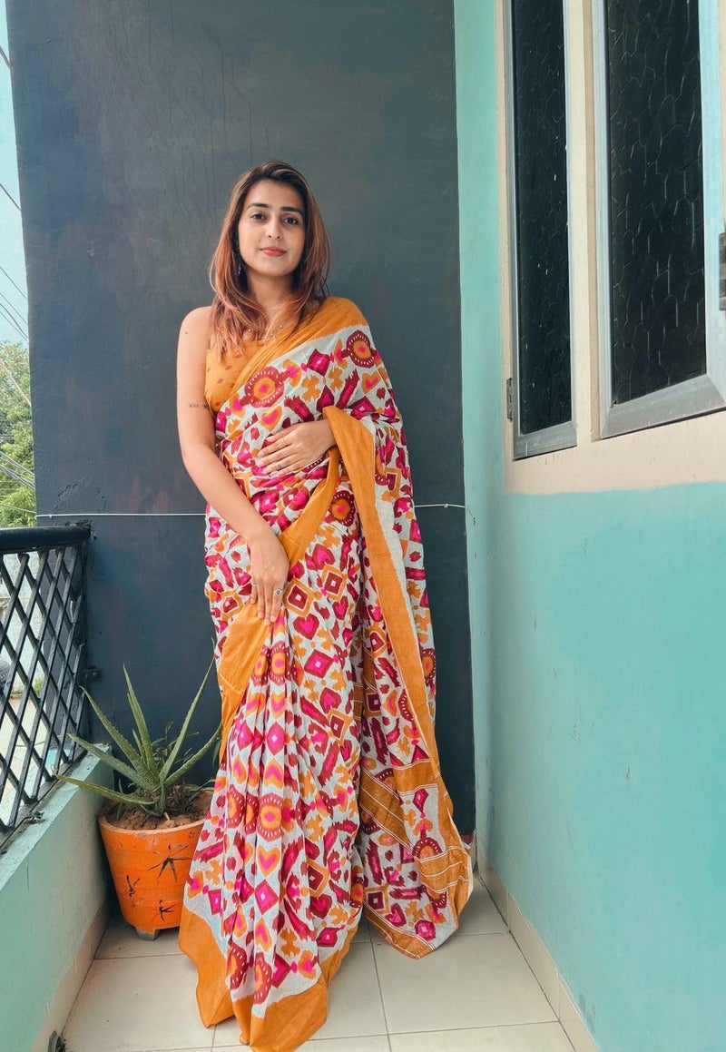 RADHA LAKSHMI Handicrafts Women's Ikat Hand Block Print Pure Soft Cotton Mulmul Saree White MultiColour with Blouse Piece (ikkat White Orange patola) - Image 2